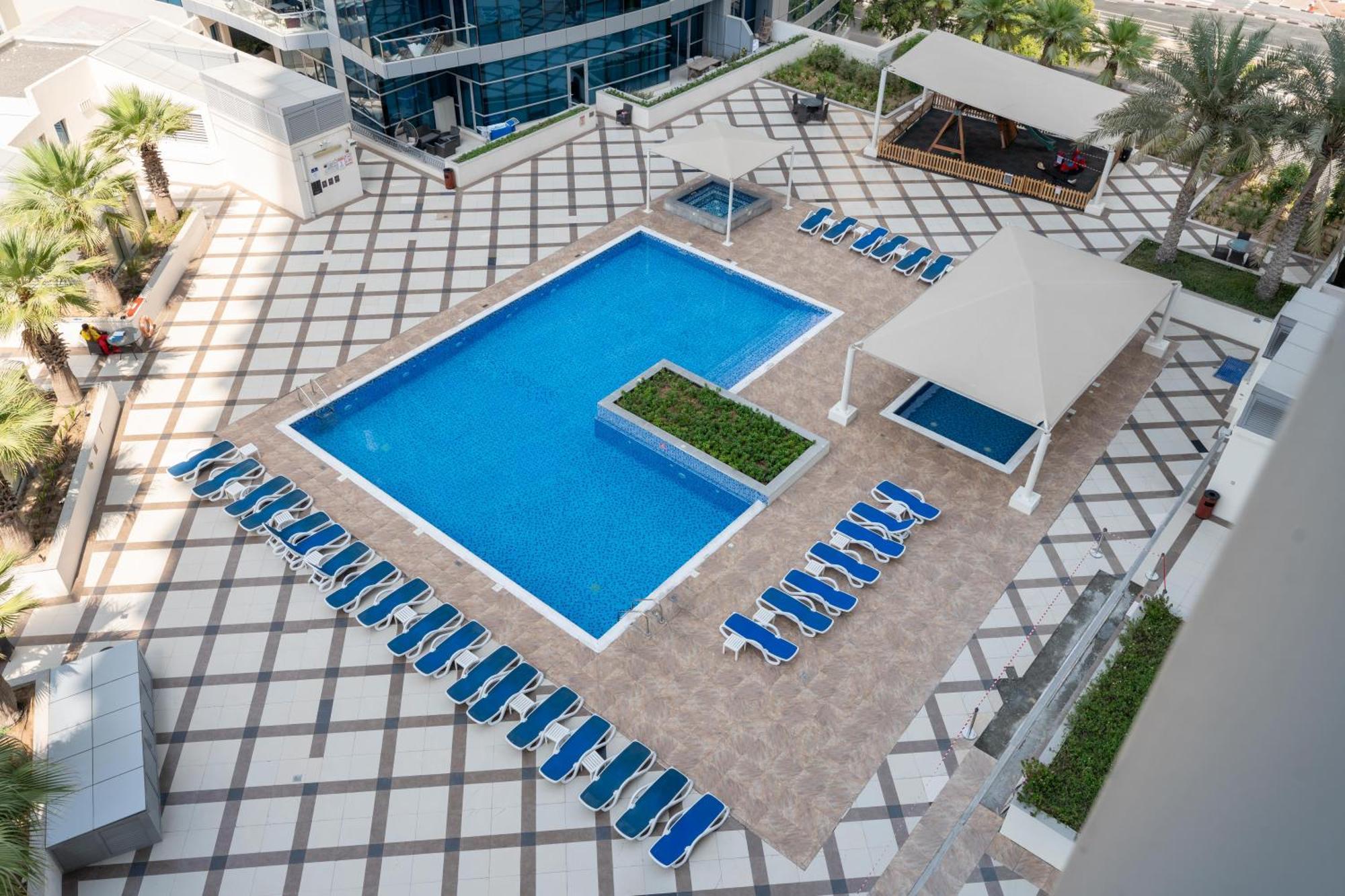 Cozy 1 Bedroom Marina View * Dubai